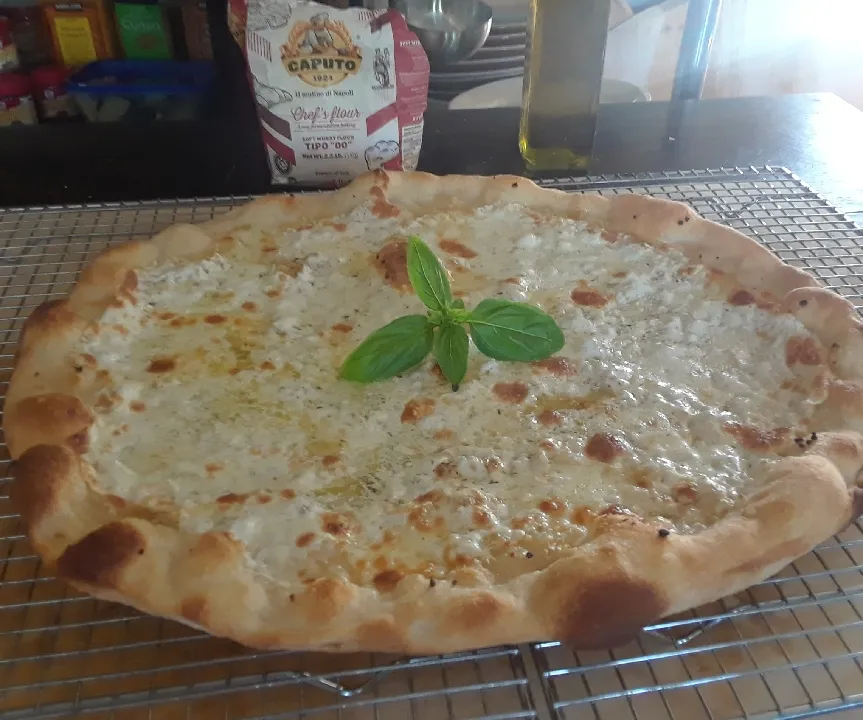Pizza Bianca